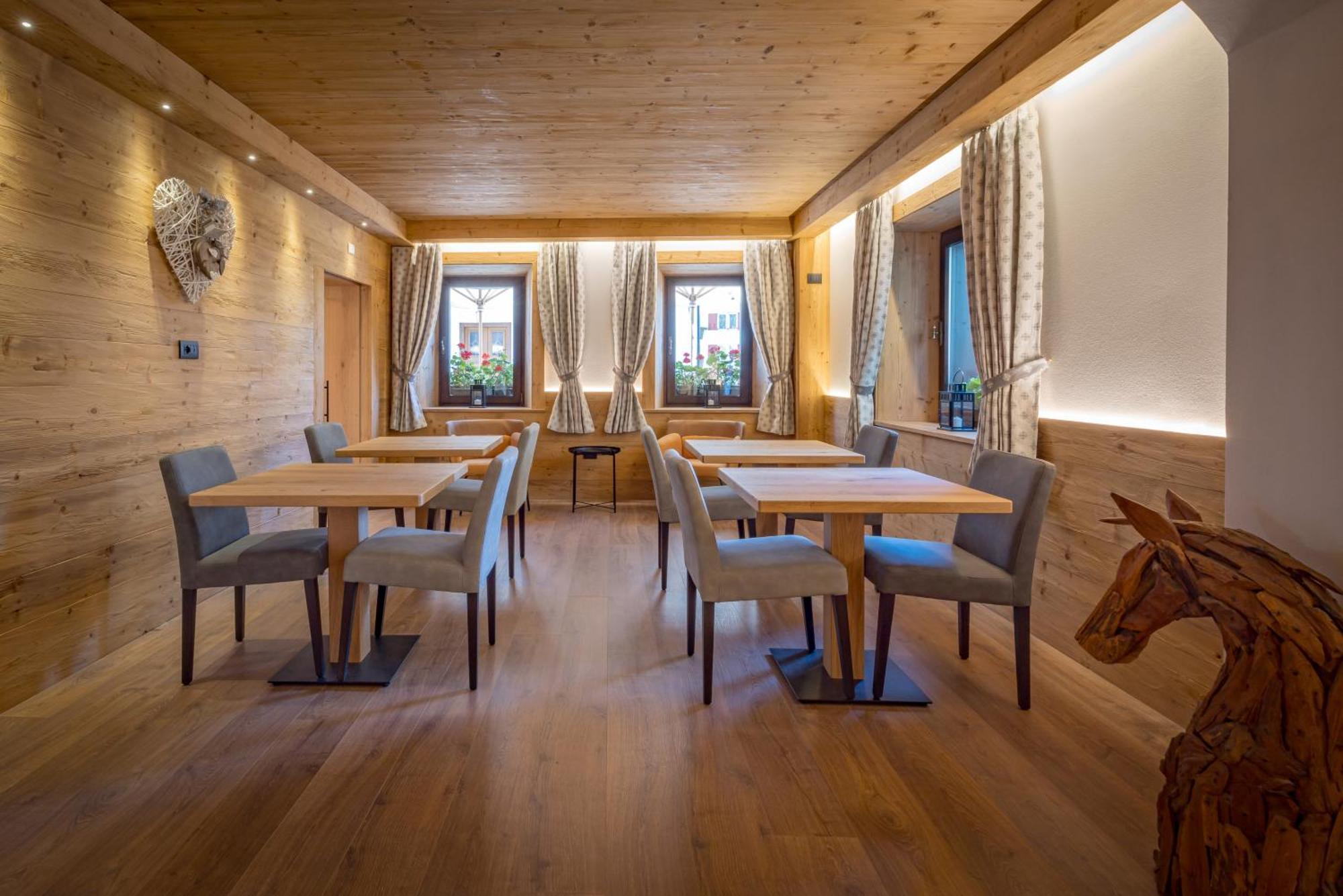 Il Cavallino - Albergo & Appartamenti Sappada Exterior foto